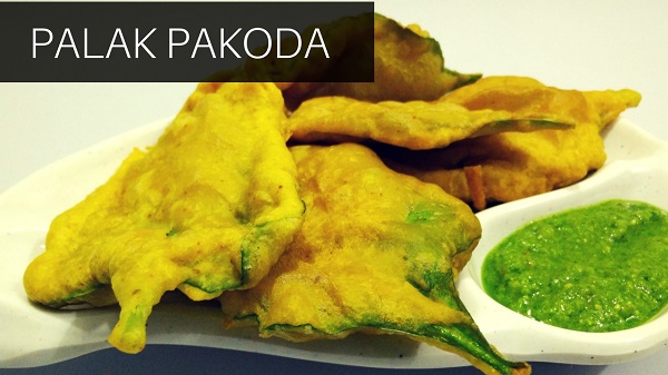 Palak Pakoda – Spinach Fritters Recipe
