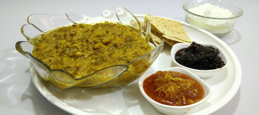 Moong Dal Khichdi Recipe - Healthy 1 Pot Meal