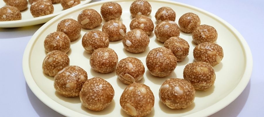 Sesame Seeds and Peanut Ladoo by Cooking with Smita